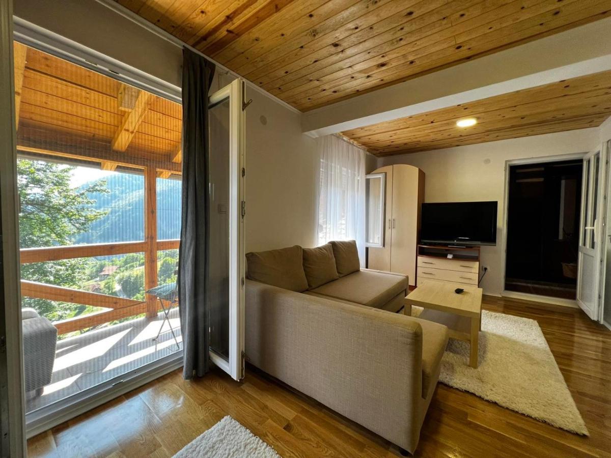 Ljubav Stara Zaovine Hotel Lazici Екстериор снимка