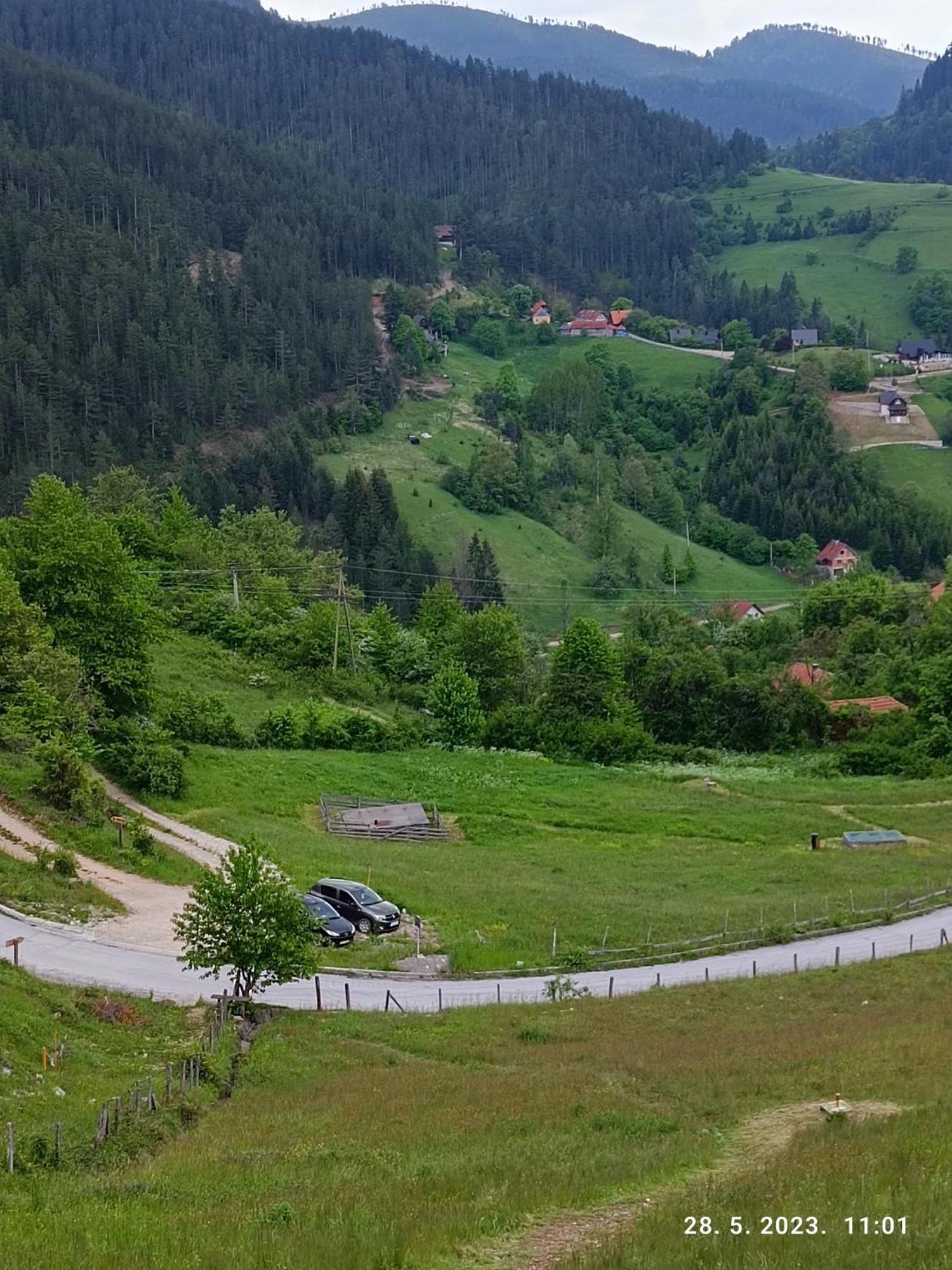 Ljubav Stara Zaovine Hotel Lazici Екстериор снимка