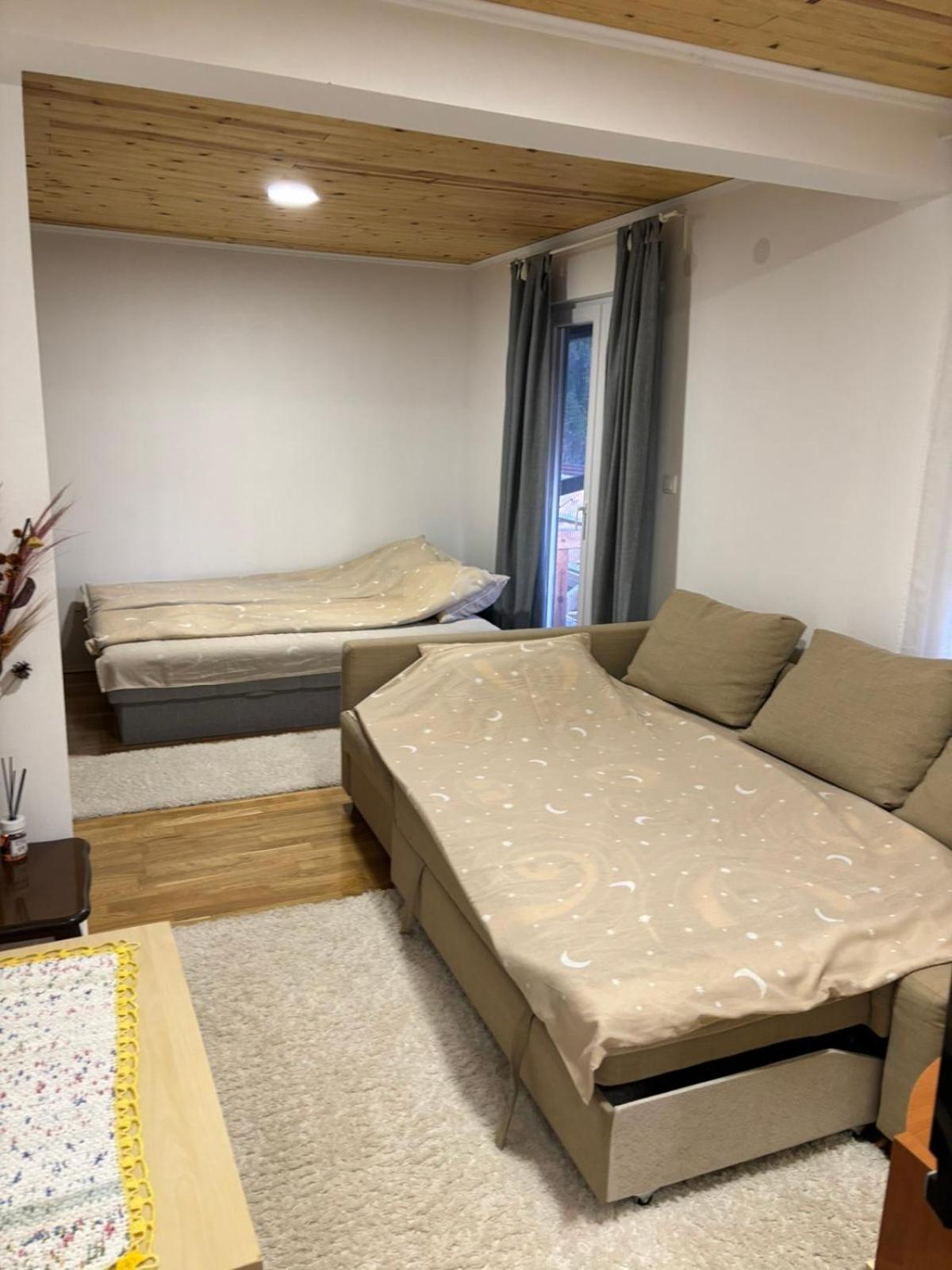 Ljubav Stara Zaovine Hotel Lazici Екстериор снимка