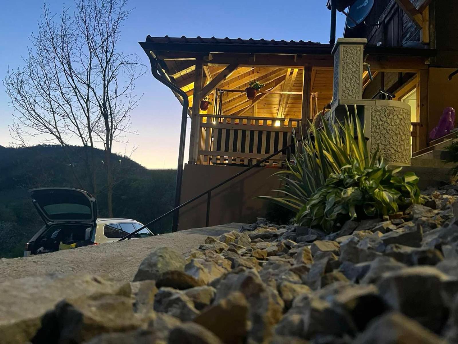 Ljubav Stara Zaovine Hotel Lazici Екстериор снимка
