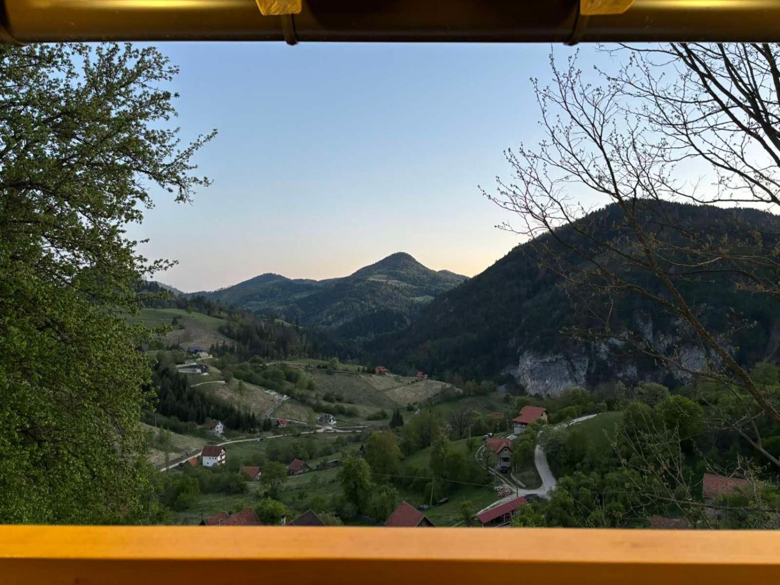 Ljubav Stara Zaovine Hotel Lazici Екстериор снимка