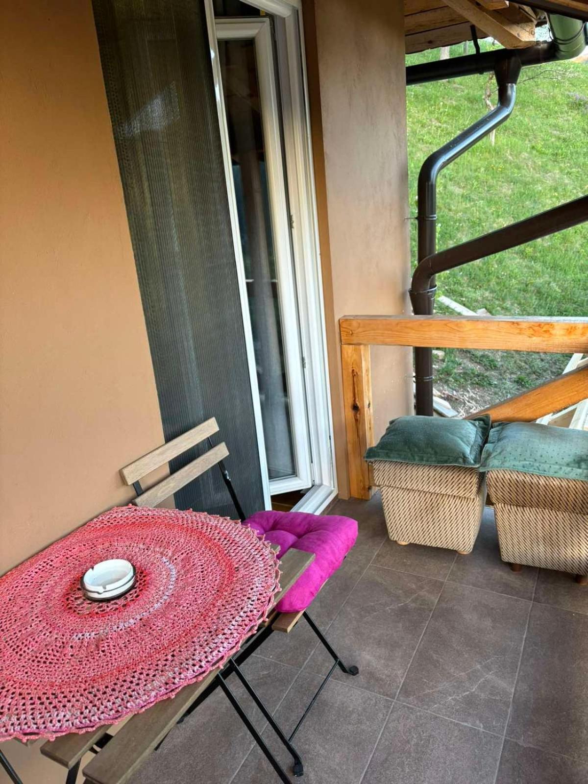 Ljubav Stara Zaovine Hotel Lazici Екстериор снимка